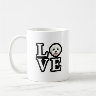 Koffiekop met witte pluizige Maltese hond puppy Koffiemok