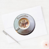 Koffiekopje en schotel latte koffie ronde sticker (Envelop)