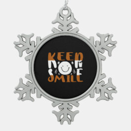 Koffiekunst houdt glimlachen tin sneeuwvlok ornament