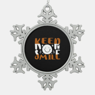 Koffiekunst houdt glimlachen tin sneeuwvlok ornament