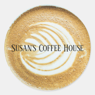 Koffielatte met bladschuim ronde sticker