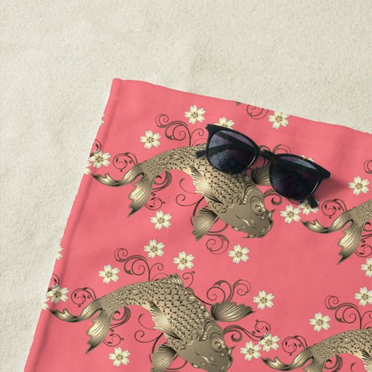 Koi vis perzik en goud oosters bloemig elegant strandlaken (In situ)