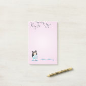 Kokeshi Doll Turquoise rose Monogramme Post-it Not (Sur un bureau)