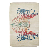 KOKOPELLI / MAN IN DE MAZE gekleurd + uw ideeën Badmat (Voorkant Verticaal)