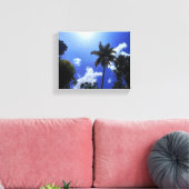 Kokosnootboom en lucht canvas afdruk (Insitu (Woonkamer))