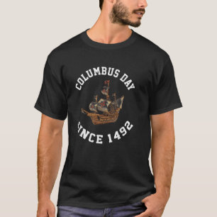 KOLOMBUSDAG SINDS 1494 T-SHIRT