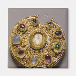 Kolt medallion, goudset met parels en magneet