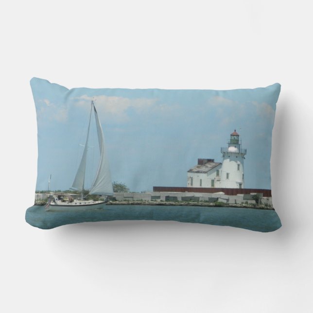 Kom Sail Away (Cleveland, OH) Lumbar Pillow Kussen (Voorkant)