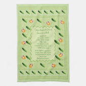 Komkommer en ui zomersalade theedoek (Verticaal)