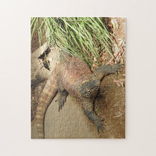 Komodo Dragon Puzzle (Vertical)