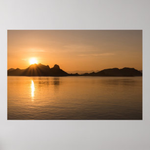 Komodo-eiland op Sunset Poster