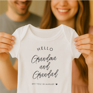 Kondigt zwangerschap aan opa en oma aan romper