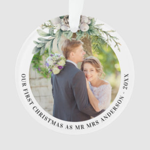 Kone greenery new weds 1st kerstfoto ornament