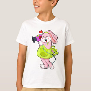 Konijn als haarser met hairdryer t-shirt