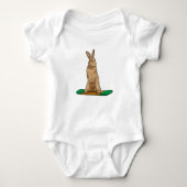 Konijn als Snowboarder met Snowboard Romper (Voorkant)