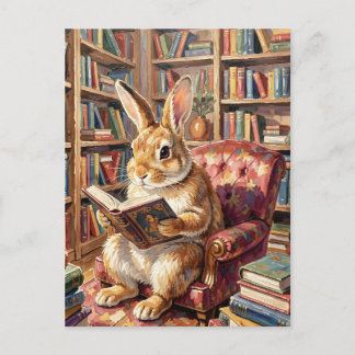 Konijn leest een boek in een knusse kamer vol boek briefkaart