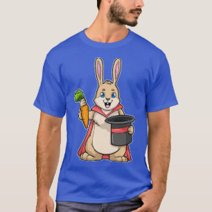 Konijn met rot als goochelaar met Cape Pet T-shirt
