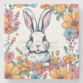 Konijn omringd door bloemen stenen onderzetter (Voorkant)