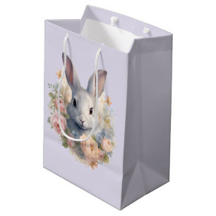 Konijn omringd door pastelbloemen Cute Medium Cadeauzakje