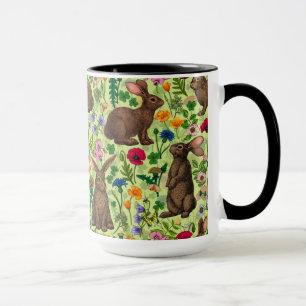 Konijnen en wilde bloemen op honingdauw groen mok