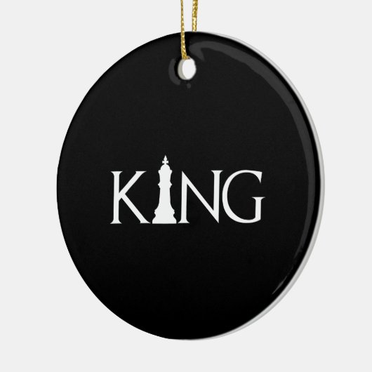 koning met schaakkoningstuk keramisch ornament (Links)