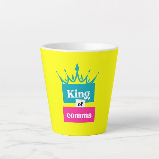 Koning van comms latte mok (Voorkant)