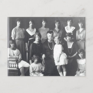 Koningin Olga van Griekenland met kleindochters Briefkaart
