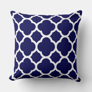 Koninklijk blauw en wit vierlobbig patroon kussen