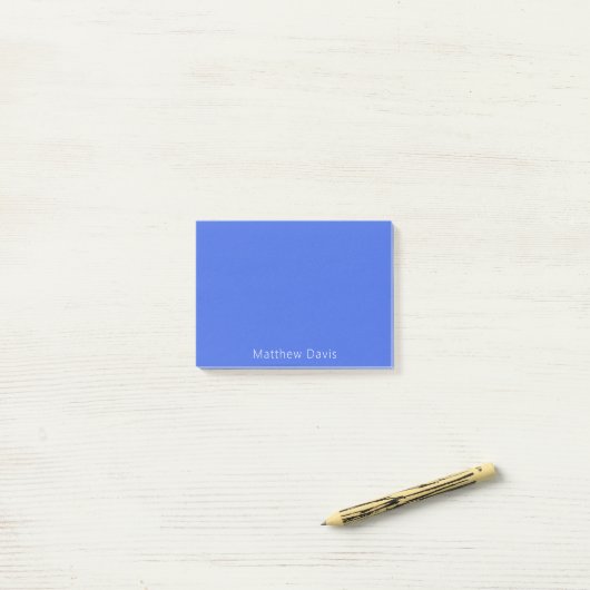 Koninklijk blauw wit naam post-it® notes (Op bureau)