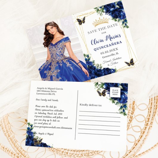Koninklijk Blauwe Bloemige Quinceañera Vlinders Af Aankondigingskaart