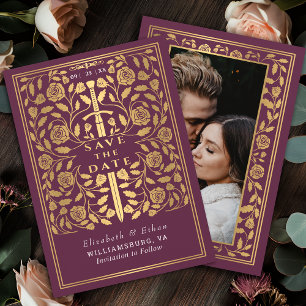 Koninklijk middeleeuws zwaard trouwfoto mauve save the date