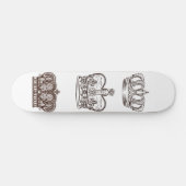 Koninklijk ontwerp met klijke klijke kroon in sti skateboard (Horizontaal)