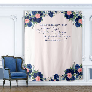 Koninklijke roze blauwe en koraal bloemen bruiloft wandkleed