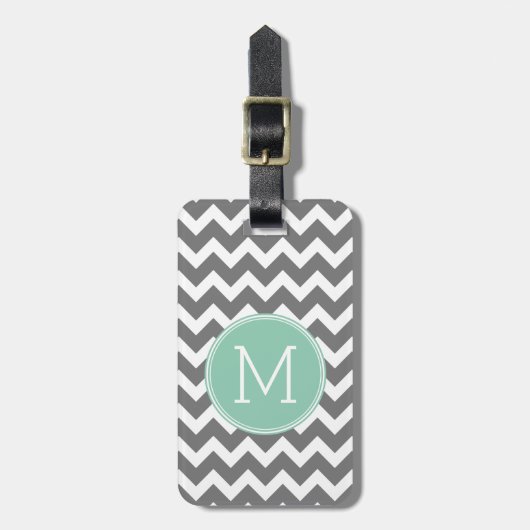 Kool en mint Groene Chevrons Aangepast monogram Bagagelabel (Voorkant verticaal)