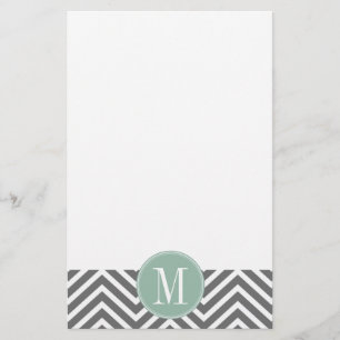 Kool en mint Groene Chevrons Aangepast monogram Briefpapier