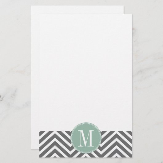 Kool en mint Groene Chevrons Aangepast monogram Briefpapier (Voorkant / Achterkant)