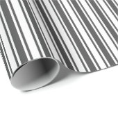 Koolsteengrijs en witte snoepjes strepen cadeaupapier (Rol Hoek)