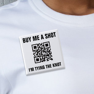 Koop Mij een Shot QR Code Bruid Bachelorette Feest Vierkante Button 5,1 Cm