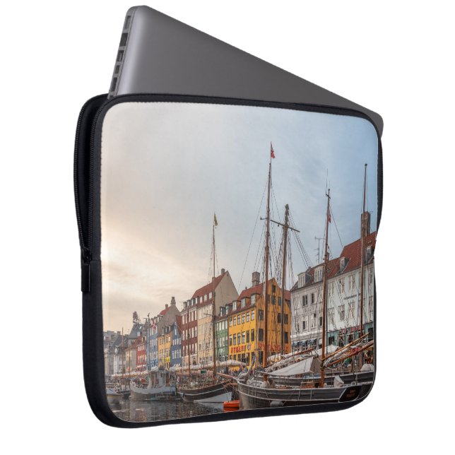 Kopenhagen Denemarken Laptop Sleeve (Voorkant Rechts)