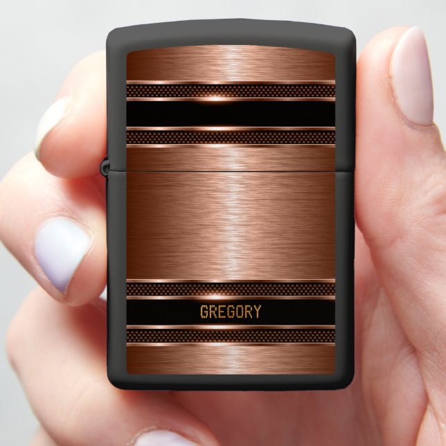 Koper Bruin Industrieel Metaaltextuur Monogram (In Hand)