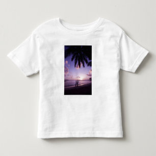 Koppel op het strand, Windjammer Landing, St. Luci Kinder Shirts