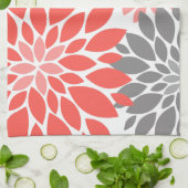 Koraal en grijze Chrysanthema's Floral Pattern Theedoek (Gevouwen)