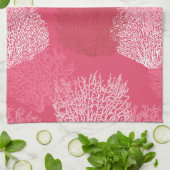 Koraalafdruk, schaduwen van koraalroze keuken naar theedoek (Gevouwen)