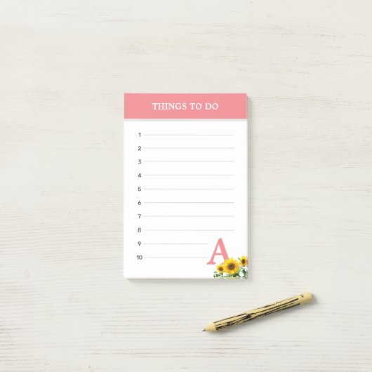 Koraalroze monogram en zonnebloemen post-it® notes (Op bureau)
