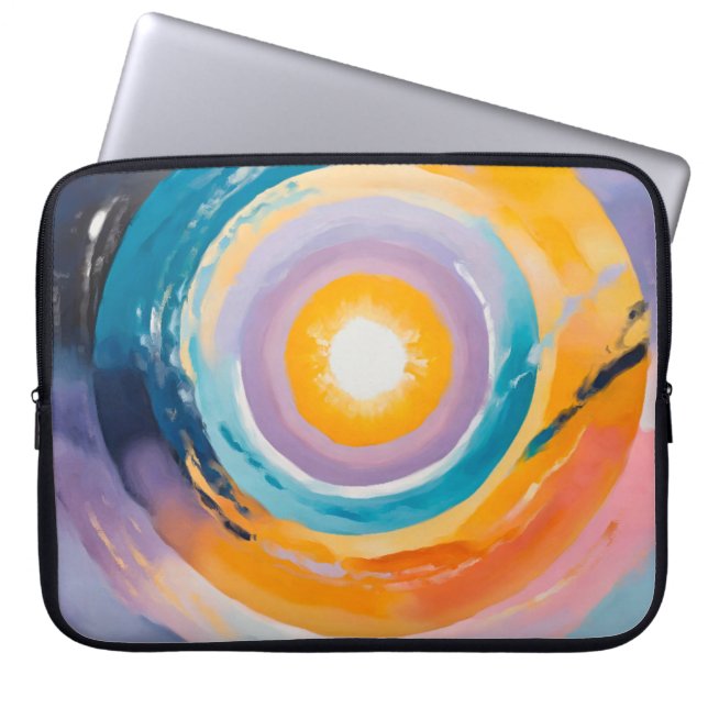 Kosmische Vortex: Zonne-omhelzing Laptop Sleeve (Voorkant)