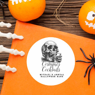 Kostuum en Cocktails Black Skull Halloween-feest Ronde Sticker