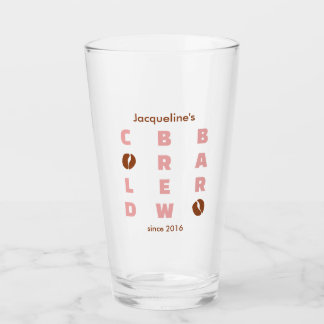 Koude Brouwbalkoraal en Bruine Vette Tekst Glas
