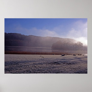 Koude winterochtend Esthwaite Water England Poster