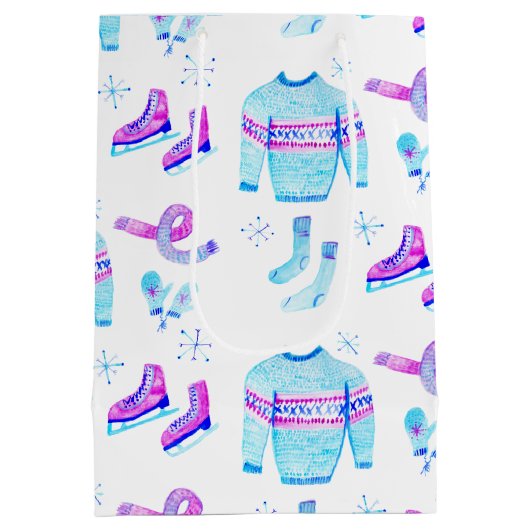 Kozy Winter versnelling Ice Skating Holiday Medium Cadeauzakje (Achterkant)