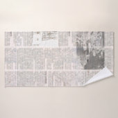 Kranten met oude onleesbare tekst.  grunge badhanddoek (Badhanddoek)